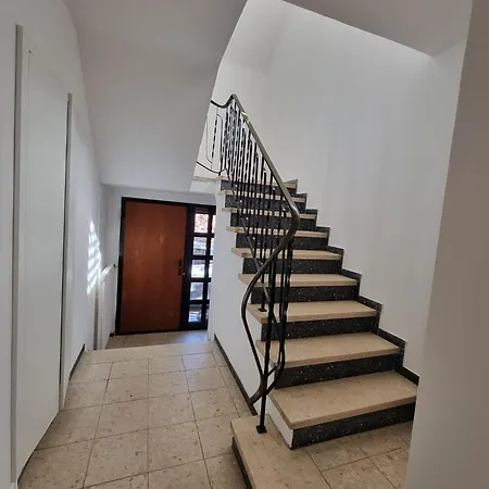 Daire Kemmerhofstrasse Krefeld